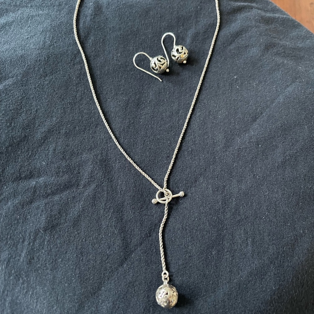 Silpada necklace and earrings